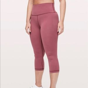 Lululemon Wunder Under High Rise 21” Crop Leggings